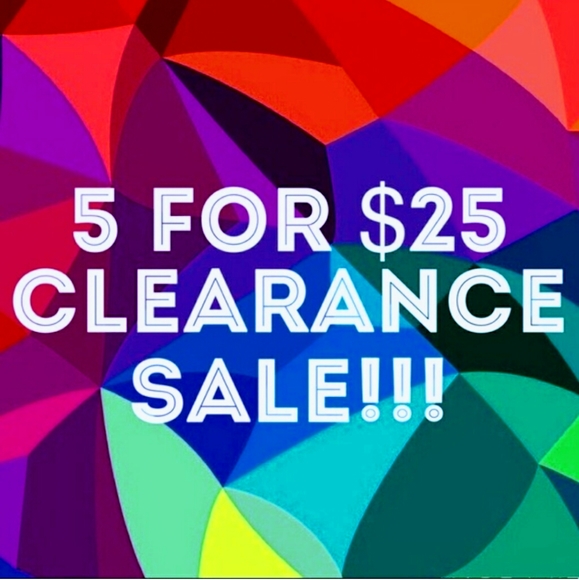 Barbie 3/$20 Satin ruby clutch - Picture 6 of 6